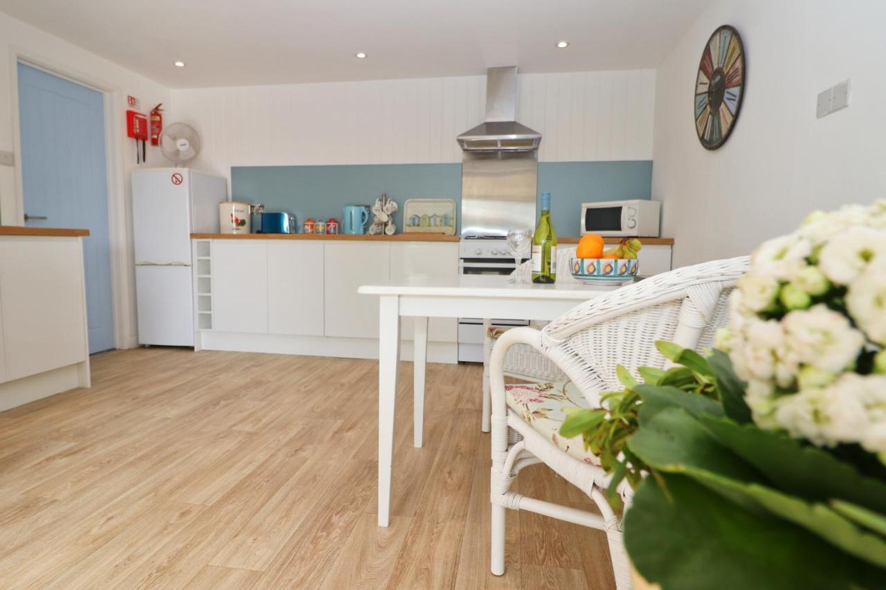 Seaside Apartment New Quay Eksteriør bilde
